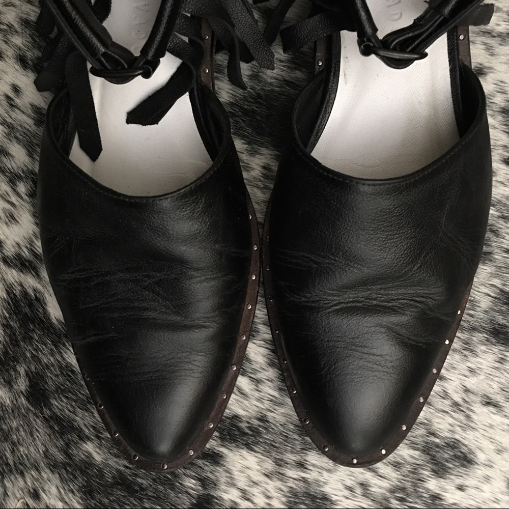 Freda Salvador Dash Fringe D’Orsay Flat - Picture 7 of 11